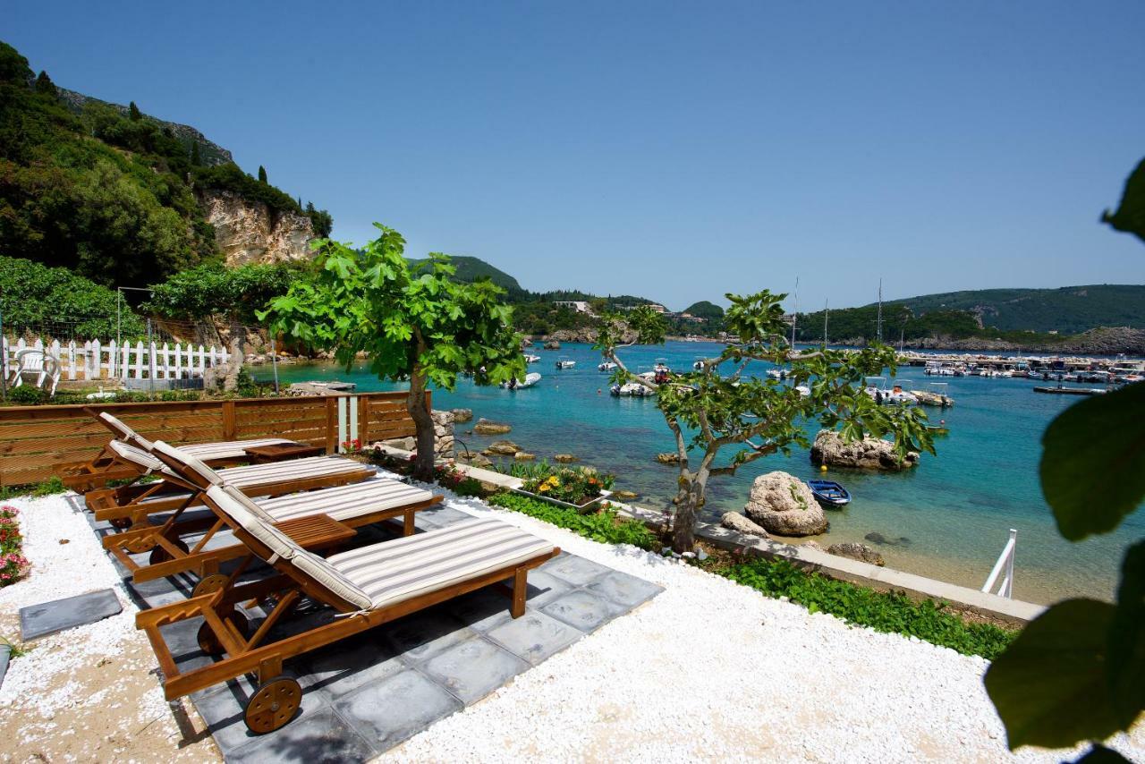 Napoleon On The Beach Paleokastritsa Exterior photo